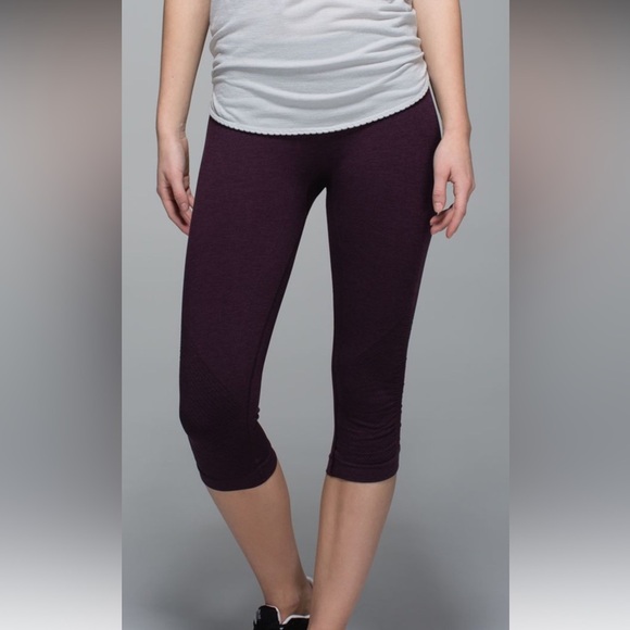 Lululemon In The Flow Crop II Heathered Black Cherry Size‎ 6 - Picture 9 of 9